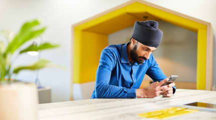 {{ image_alt:smartsearch_office_sept2019-176.jpg }}